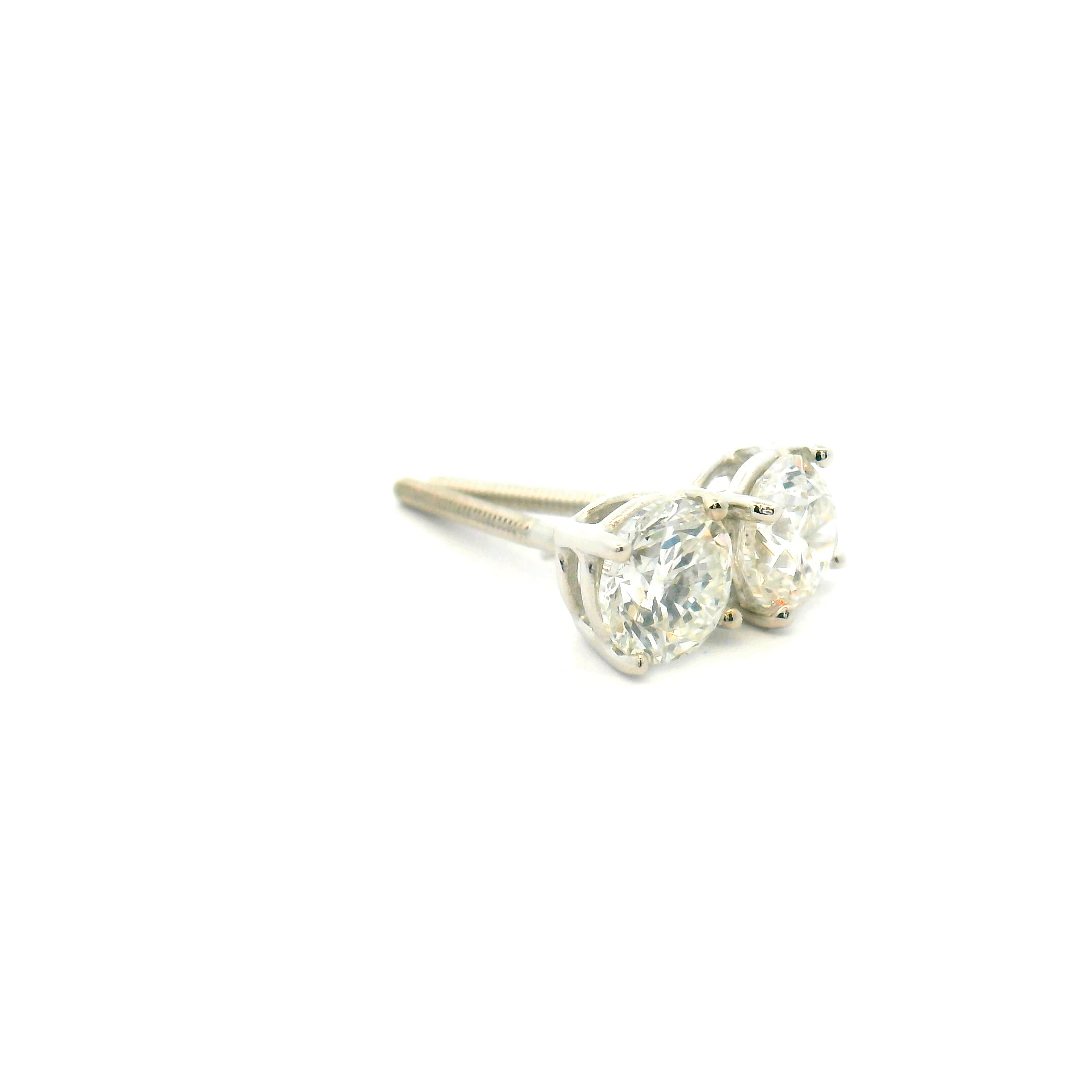Round Diamond Stud Earrings