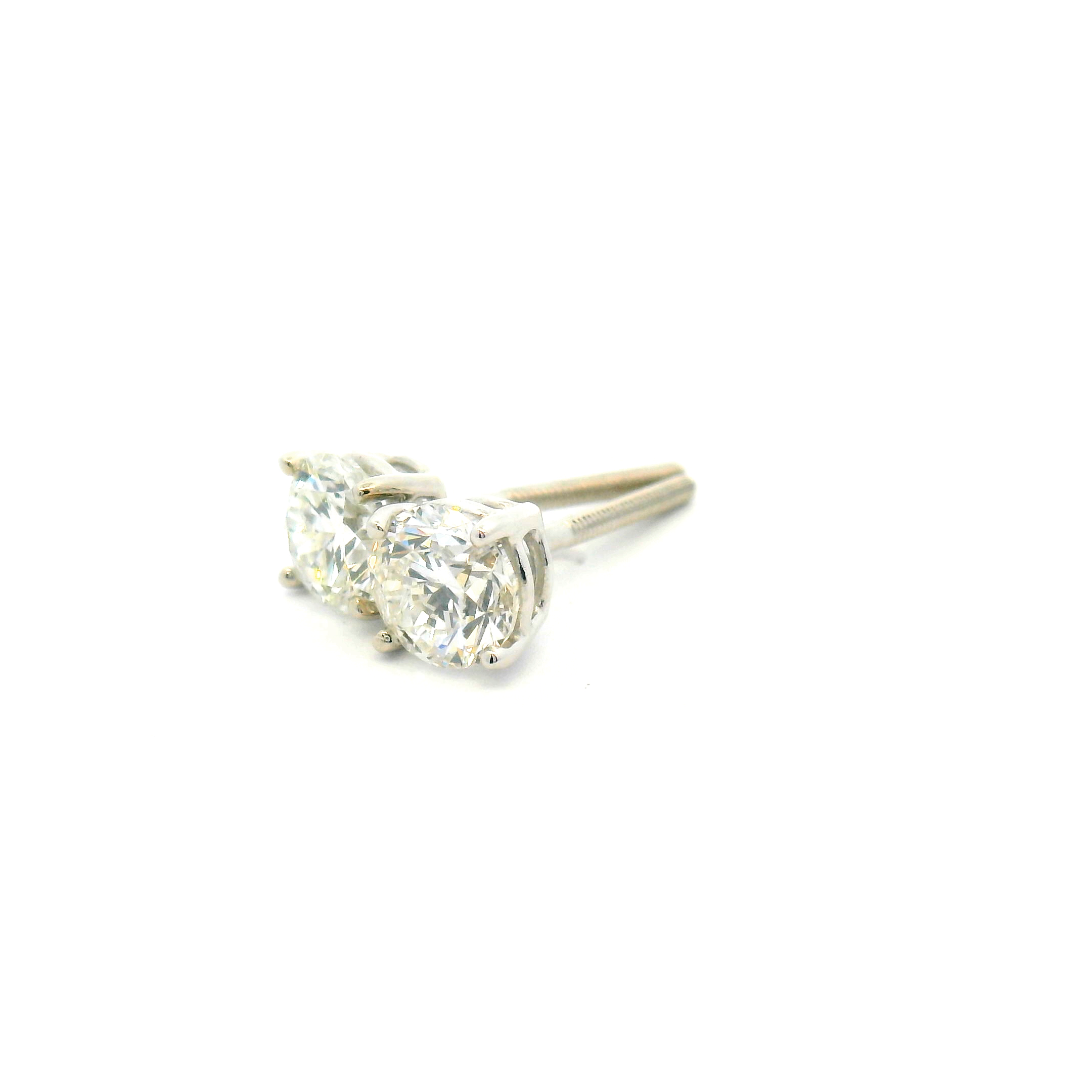 Round Diamond Stud Earrings