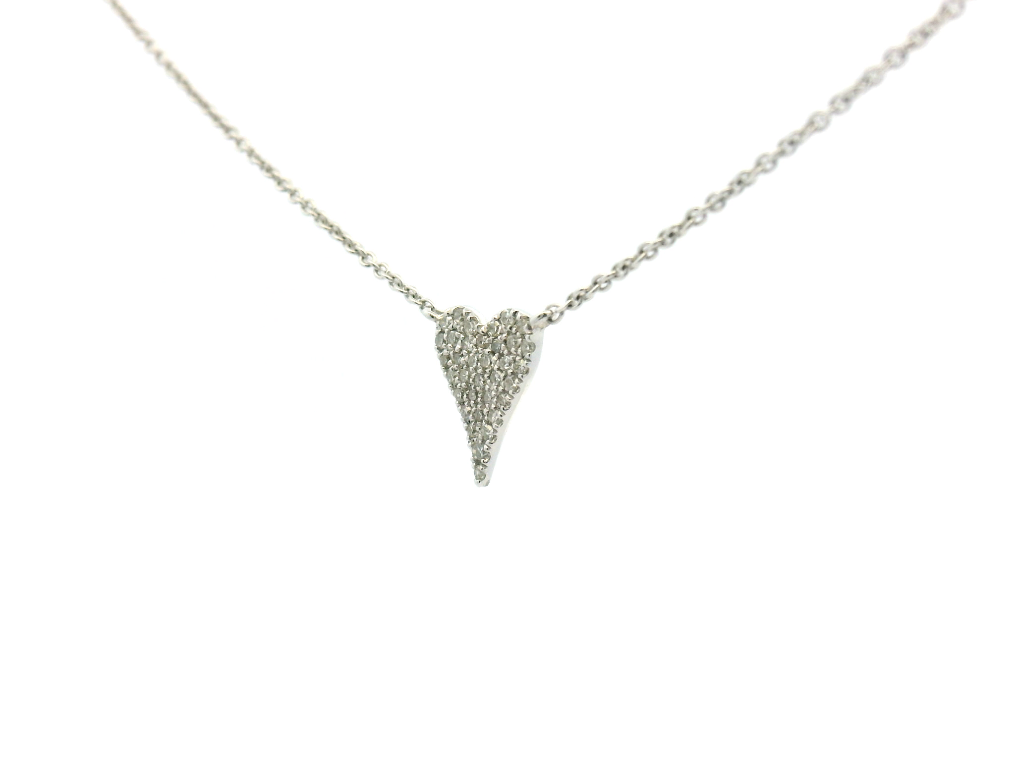 Diamond Pavé Heart Pendant Necklace