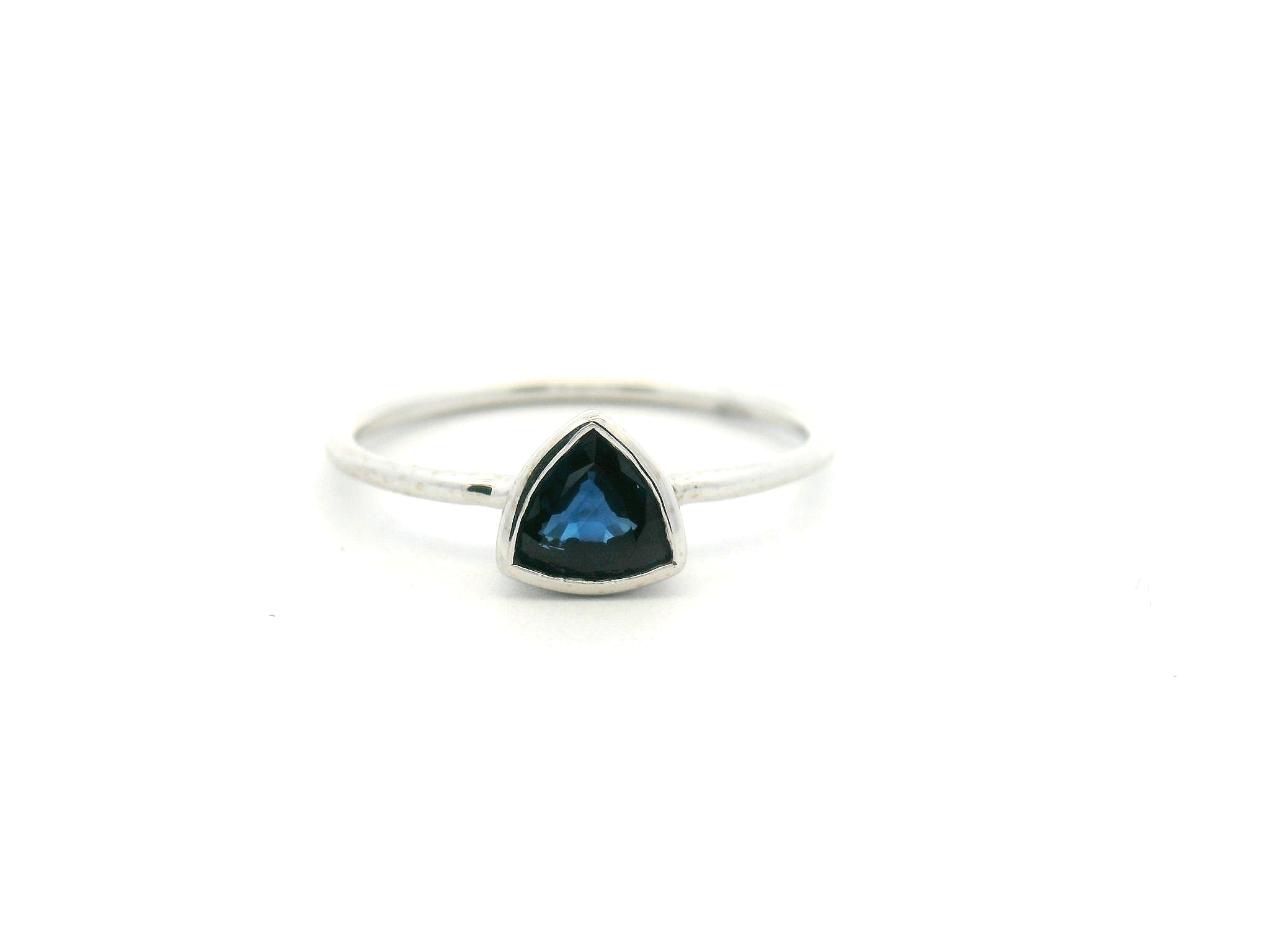 Blue Sapphire Bezel Solitaire Ring