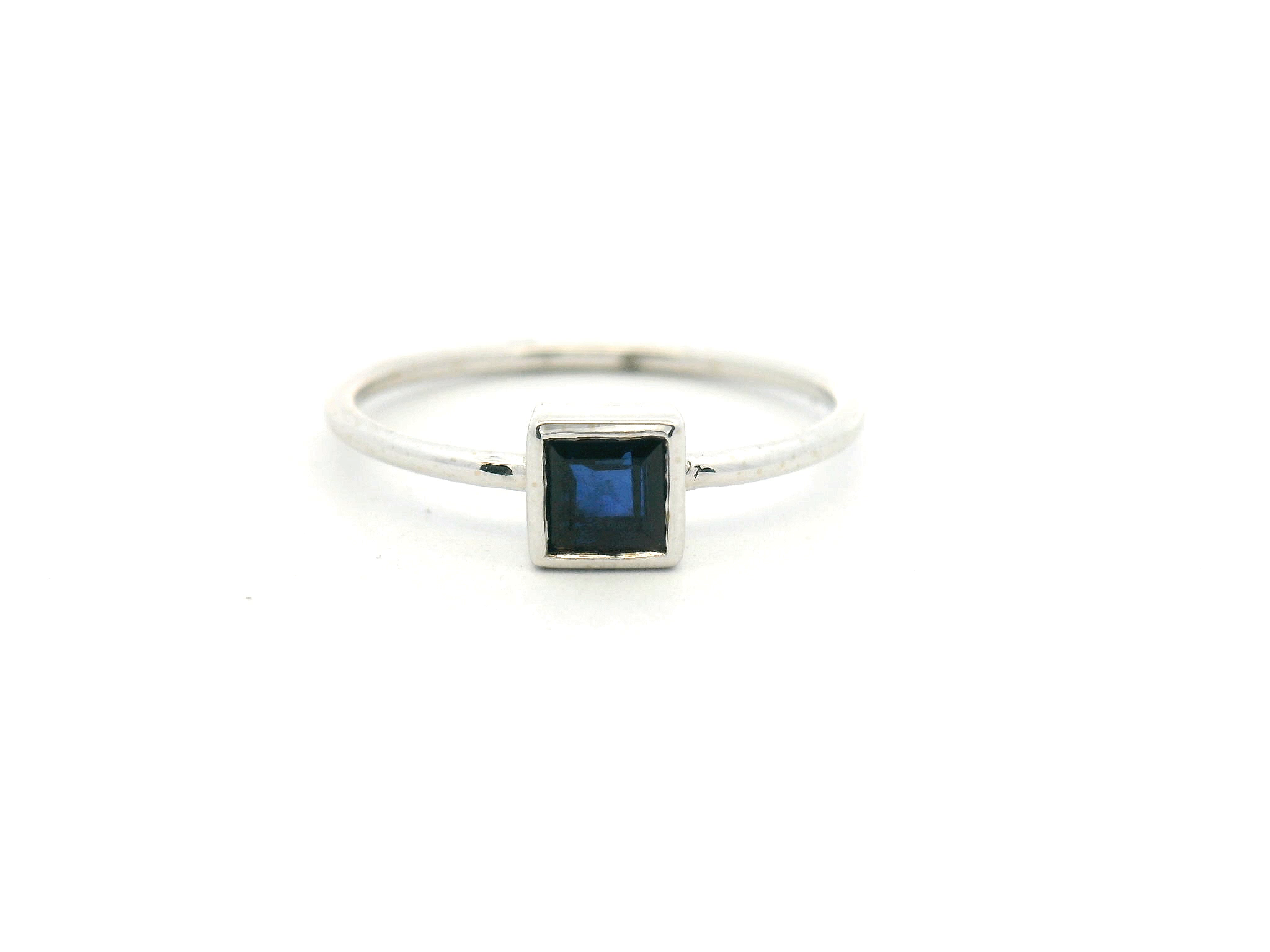 Blue Sapphire Bezel Solitaire Ring