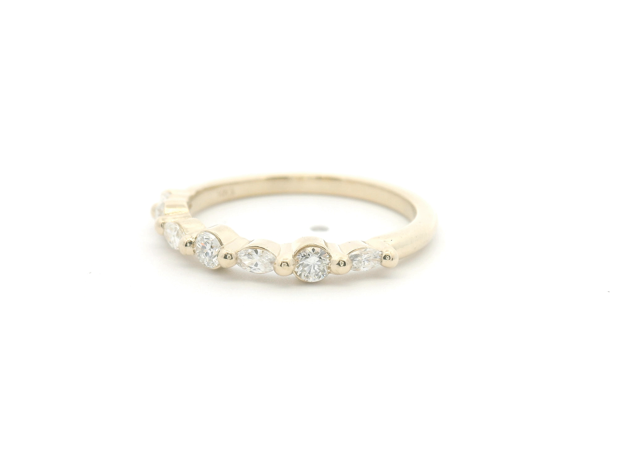 Alternating Round and Marquise Diamond Wedding Band