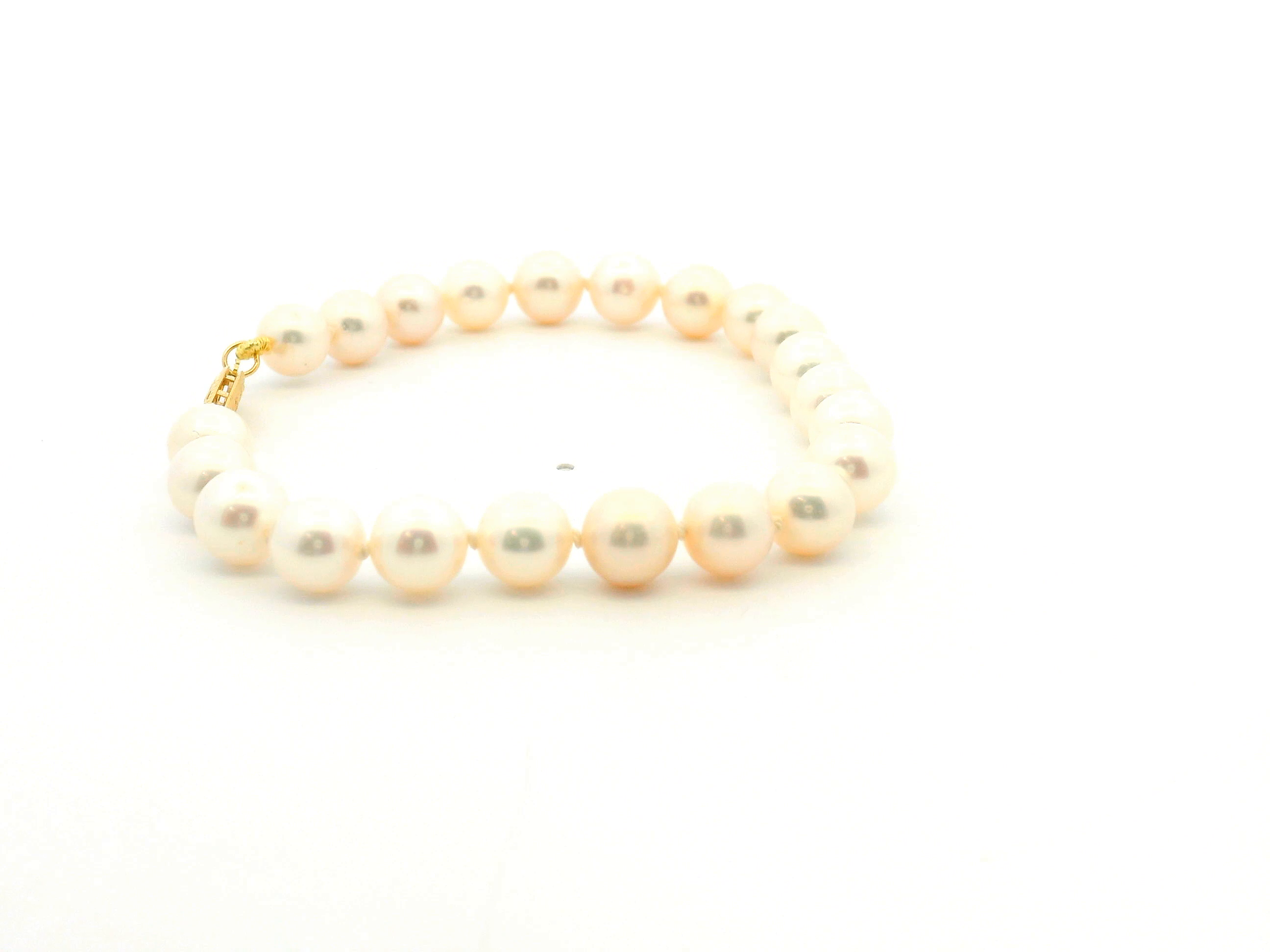 Pearl Bracelet