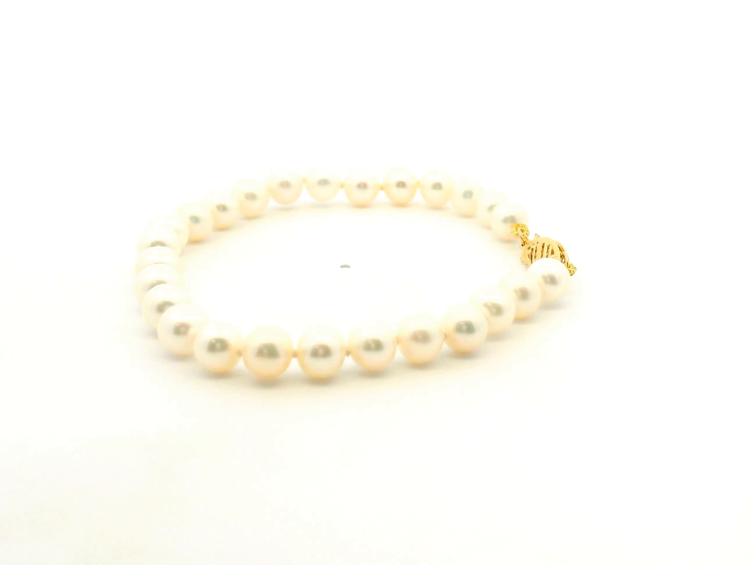 Pearl Bracelet