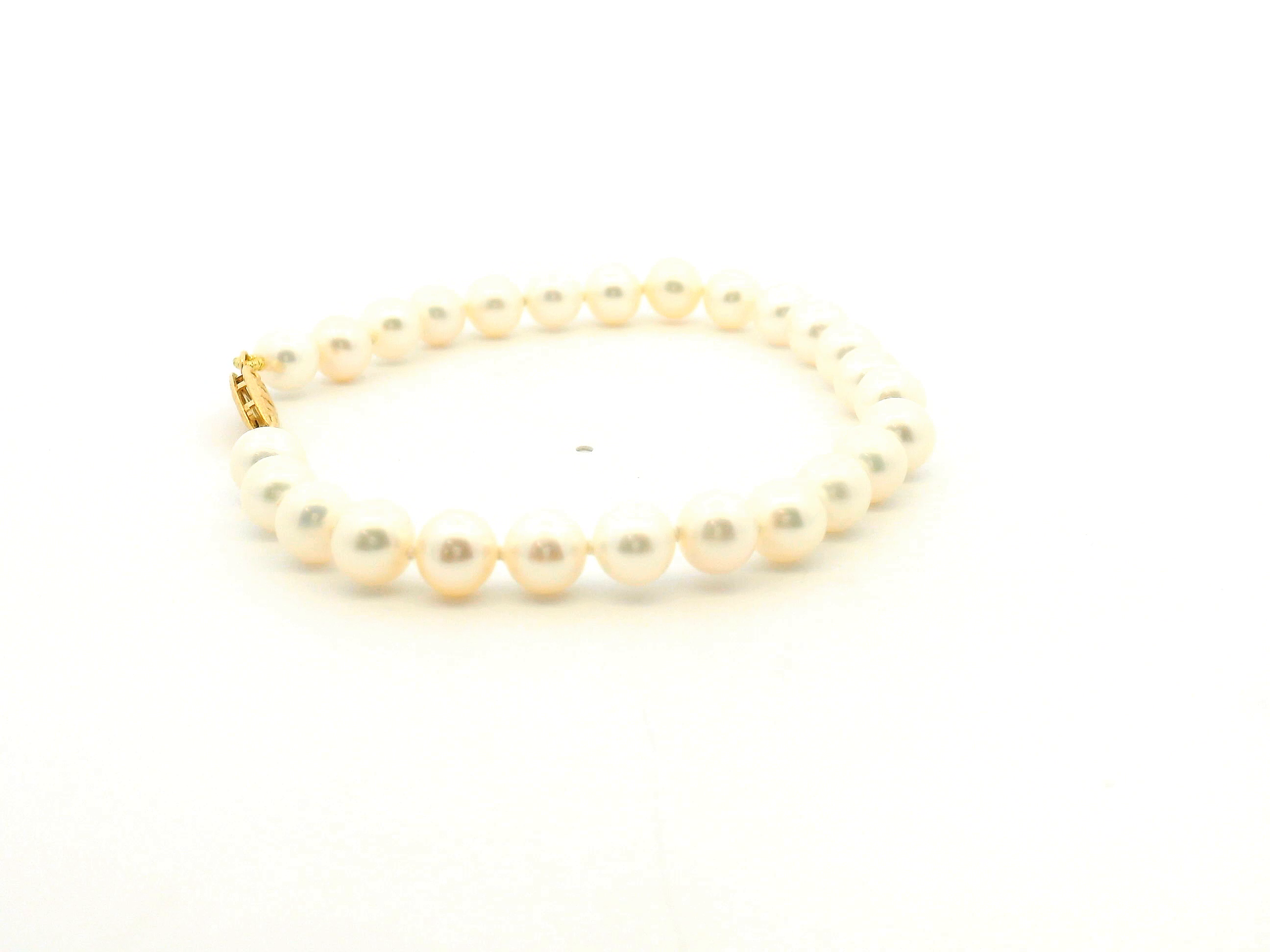 Pearl Bracelet