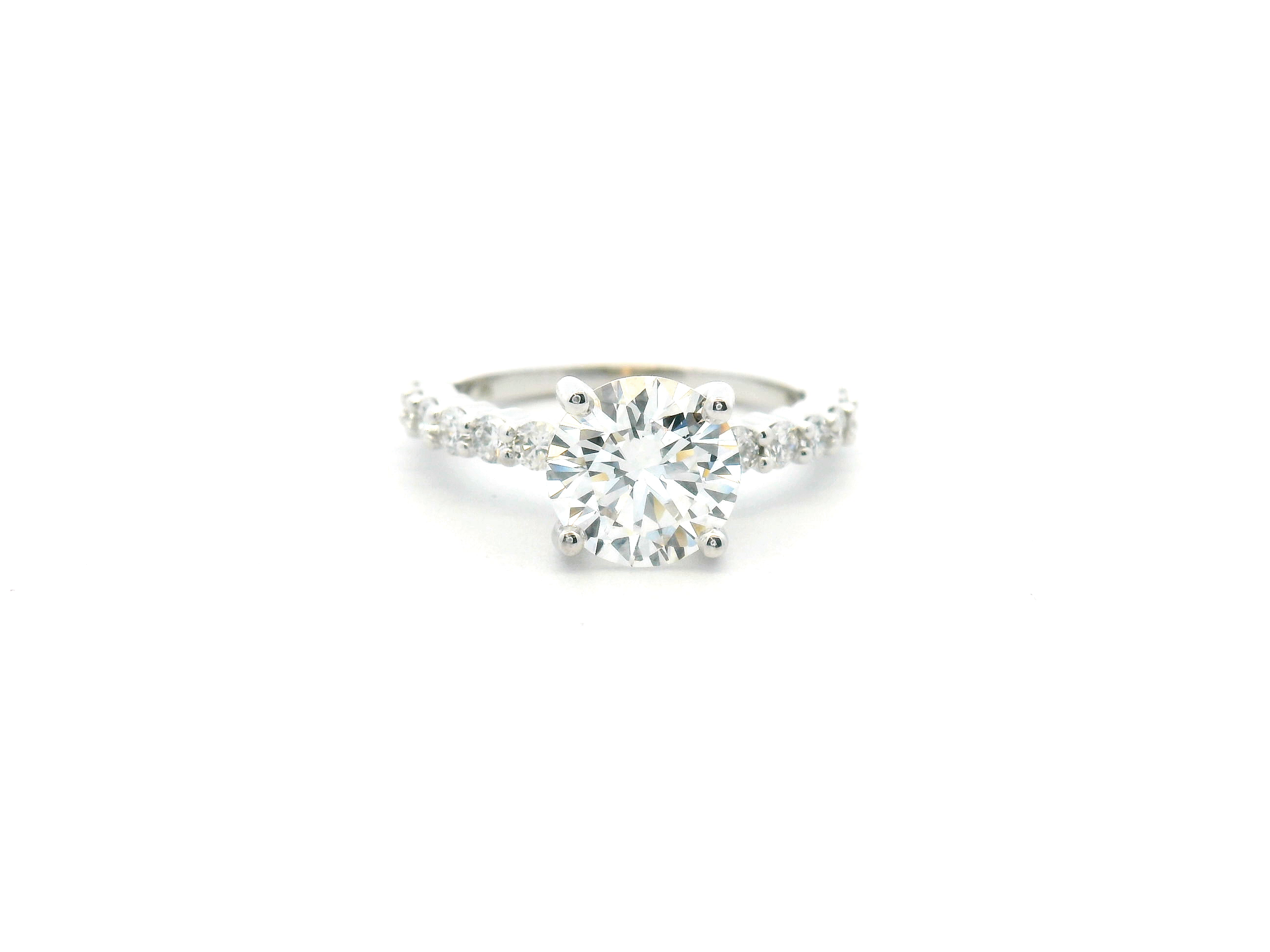 Round Diamond Shared Prong Engagement Ring