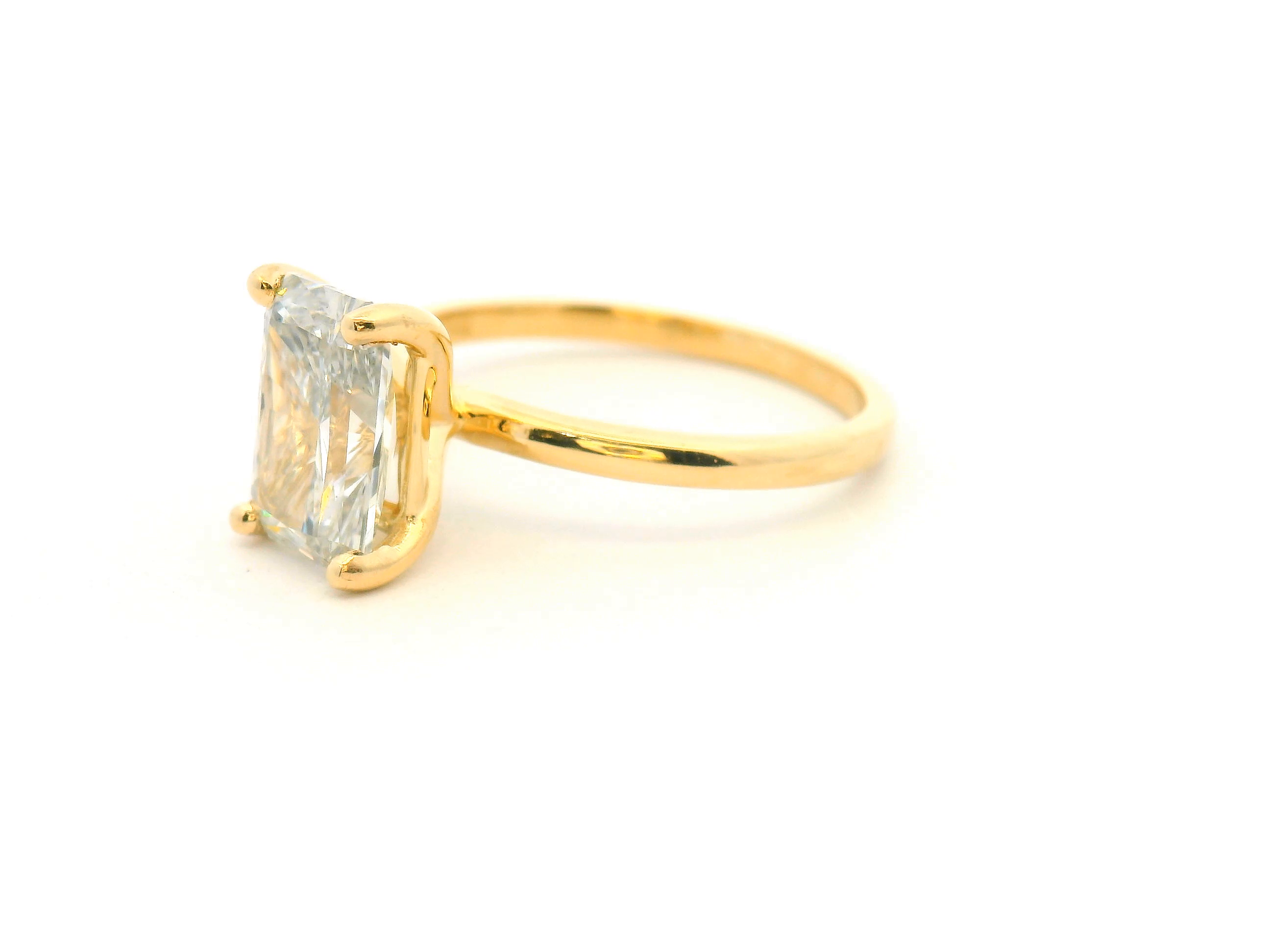 Radiant Cut Diamond Solitaire Engagement Ring