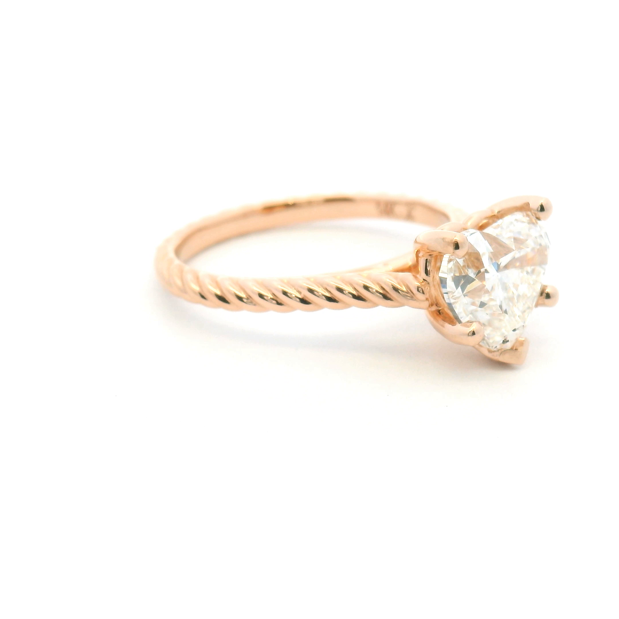 Rope Texture Heart Shaped Diamond Engagement Ring