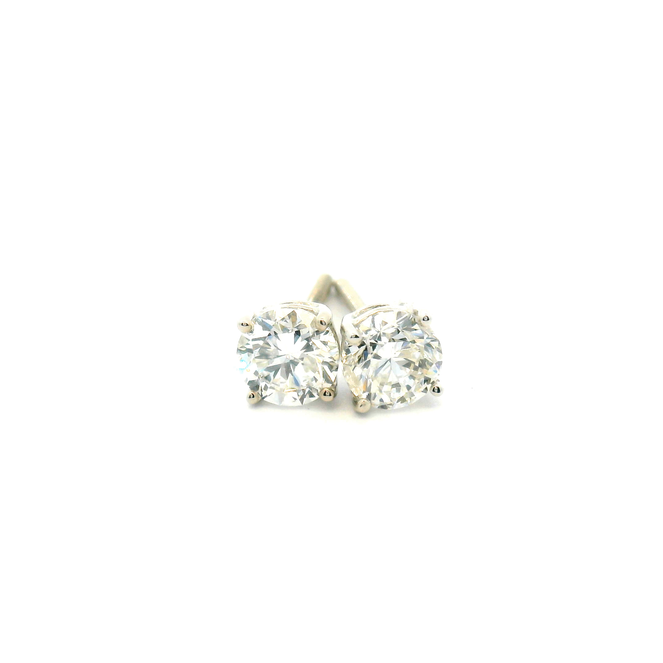 Round Diamond Stud Earrings