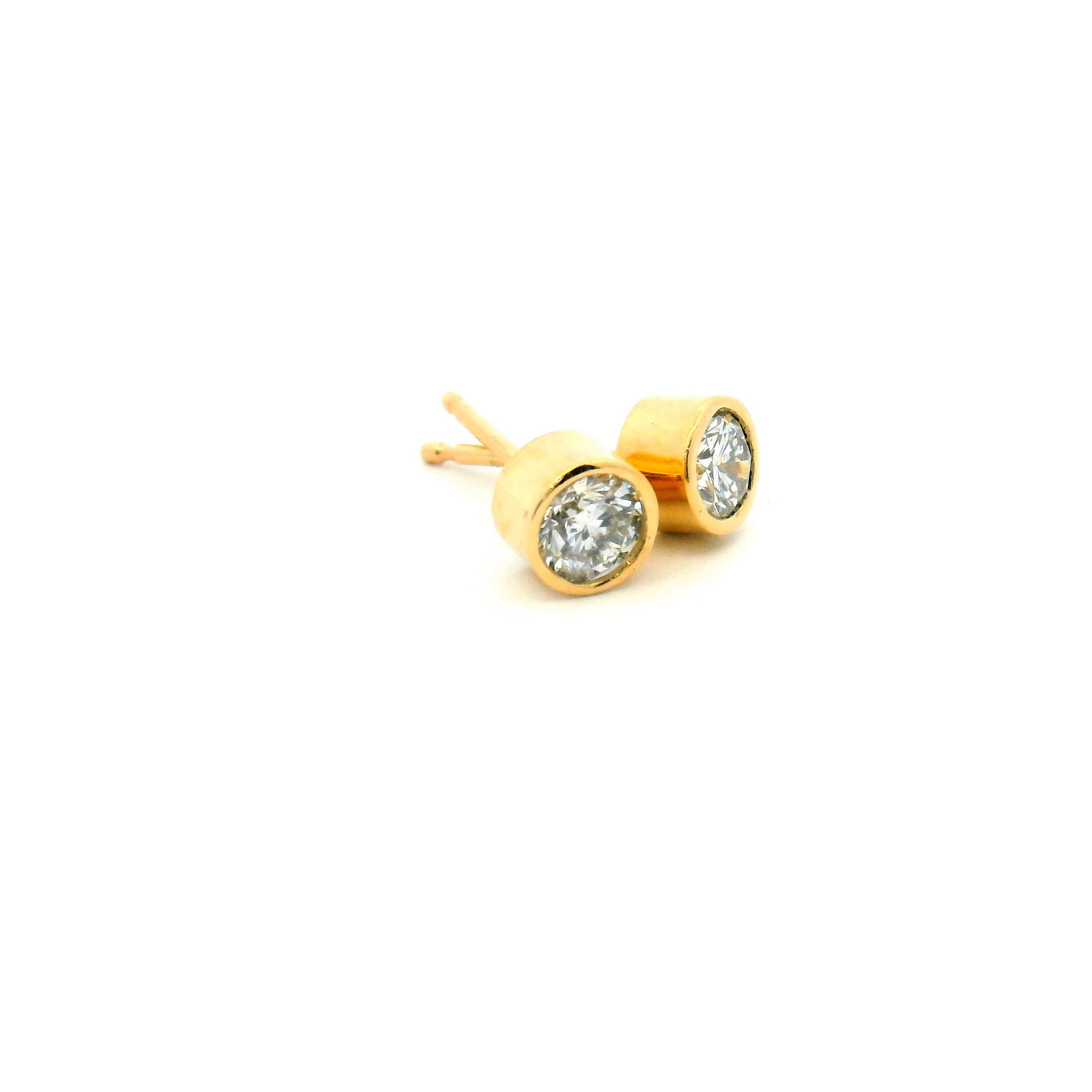 Round Diamond Bezel Set Stud Earrings