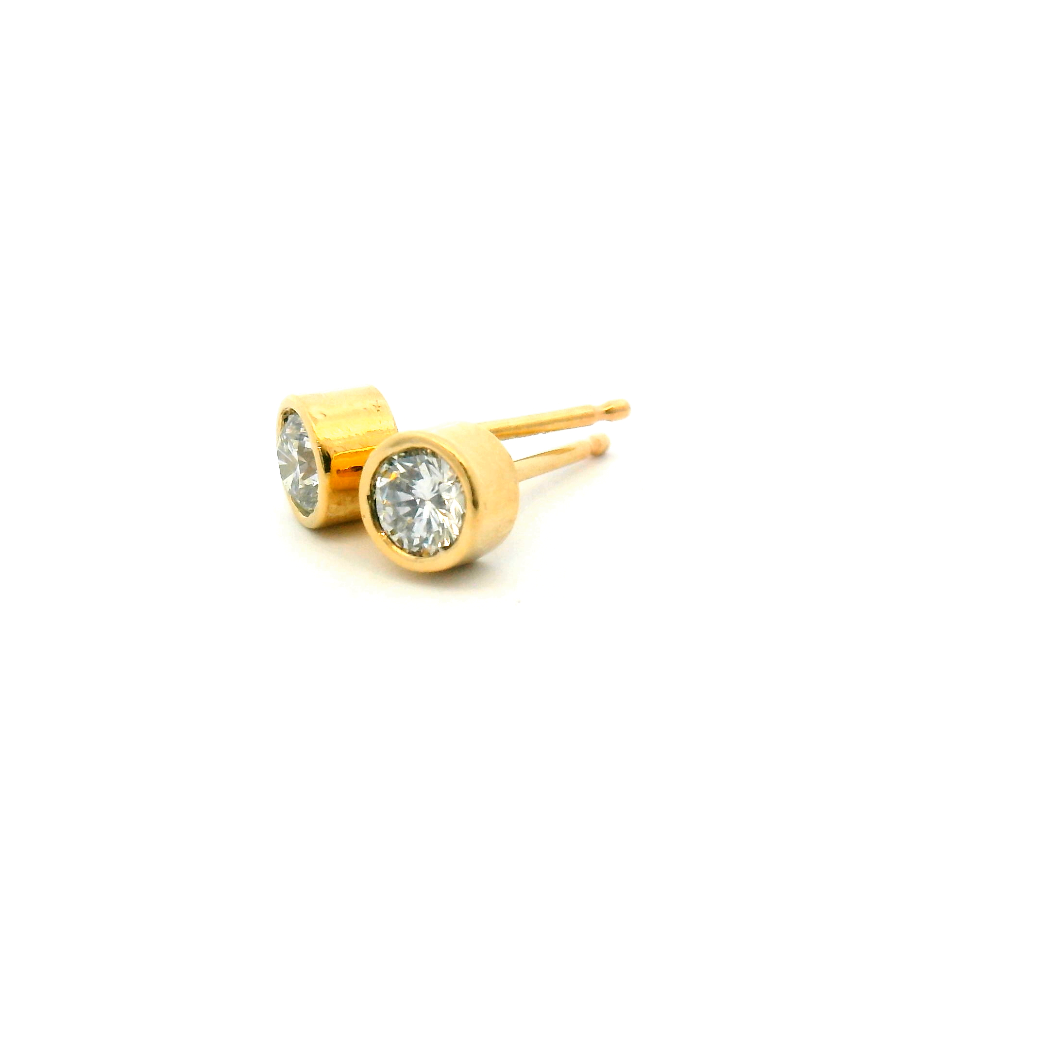 Round Diamond Bezel Set Stud Earrings