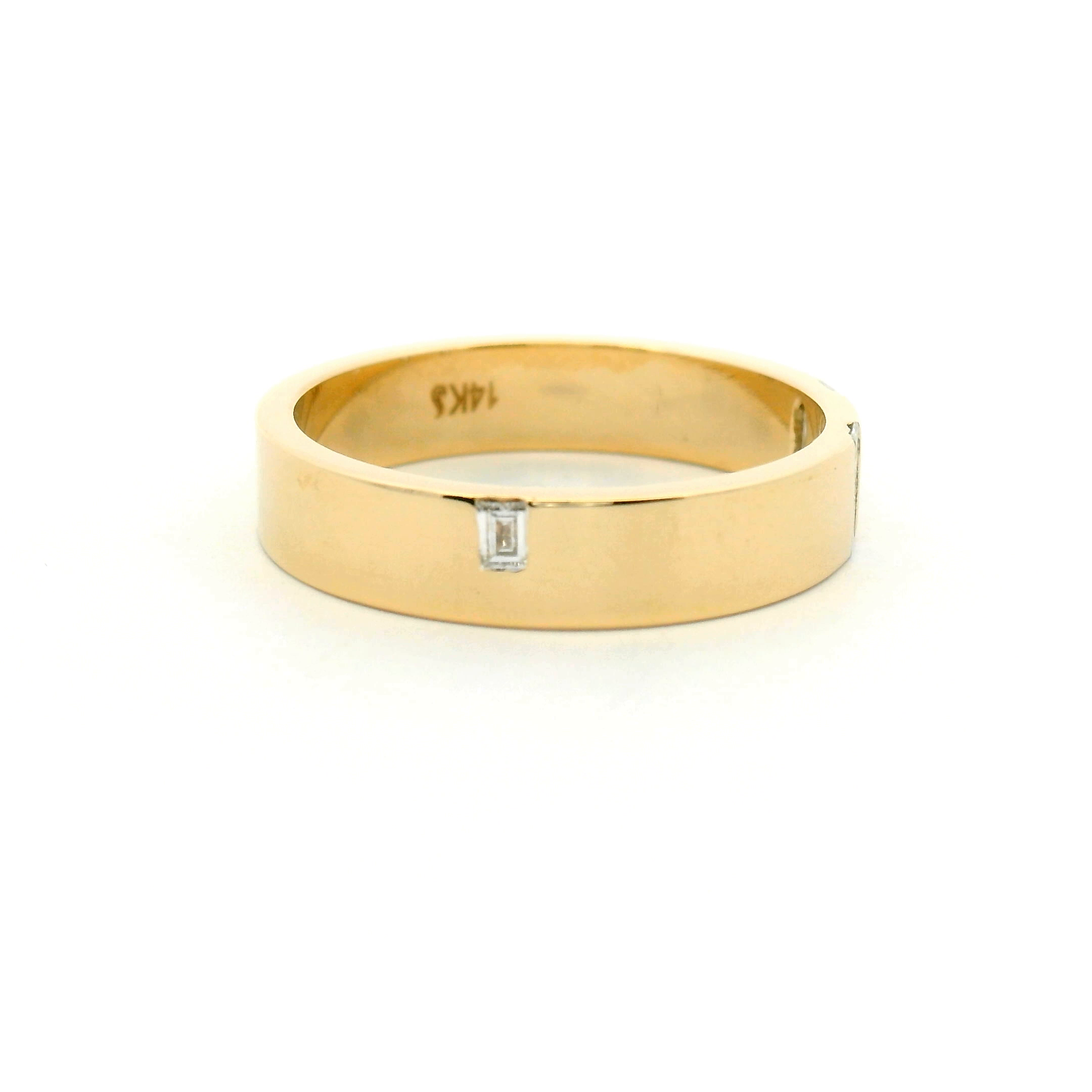 Vertical Baguette Diamond Channel Set Wedding Band