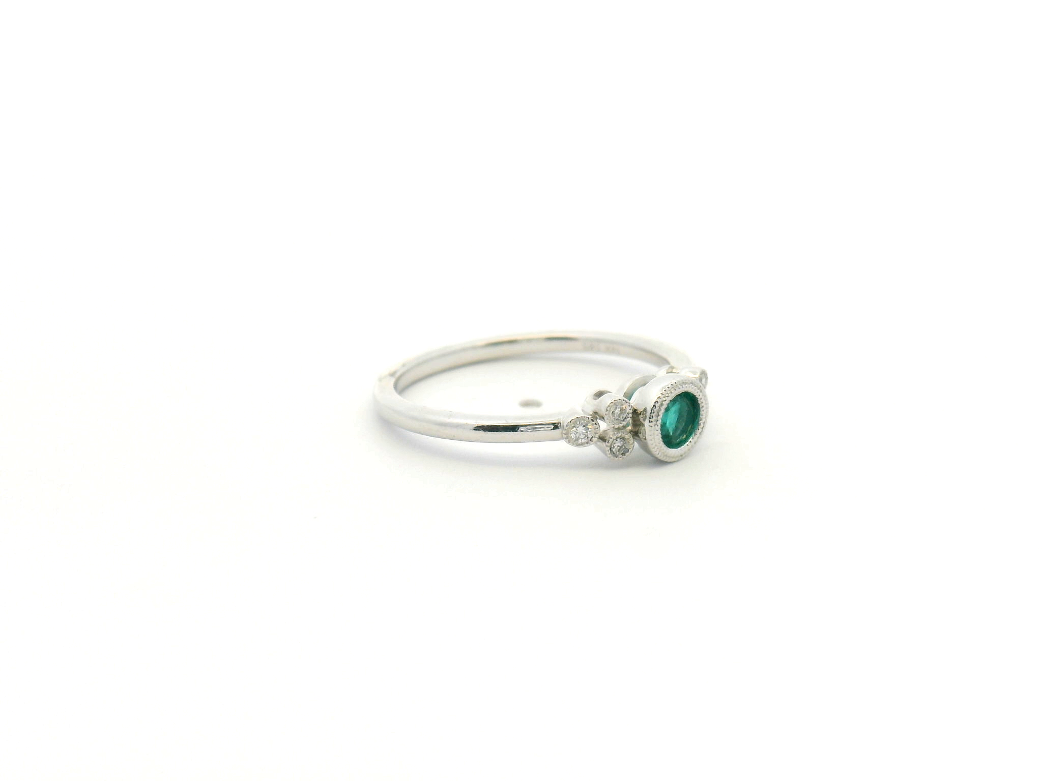 Emerald Cluster Bezel Stackable Ring