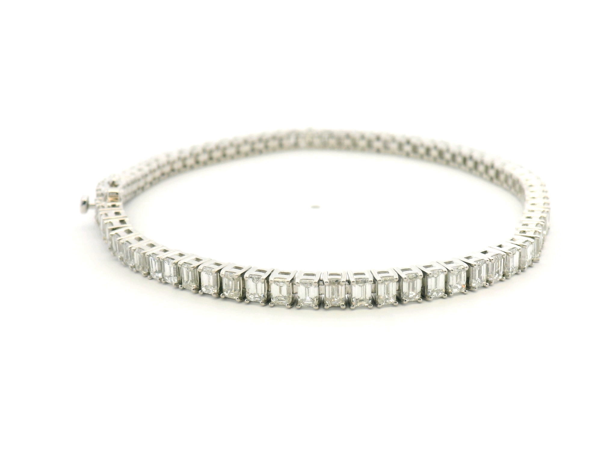 Emerald Cut Diamond Straight-Line Tennis Bracelet