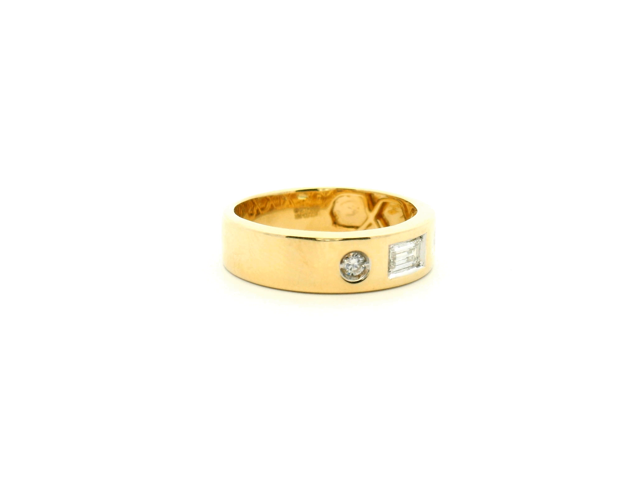 Round & Baguette Diamond Flush Set Fashion Ring