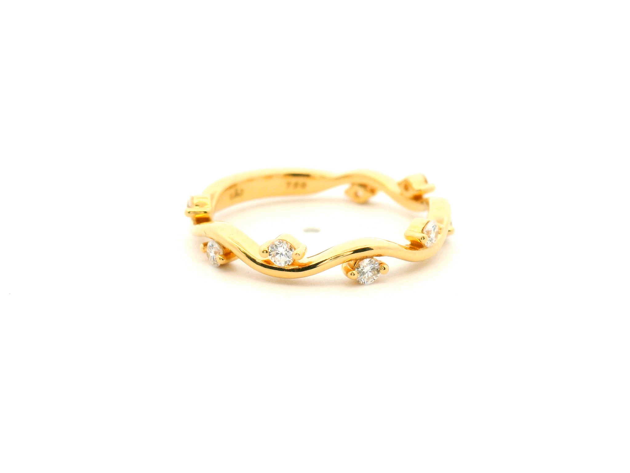 Diamond Twist Fashion Ring
