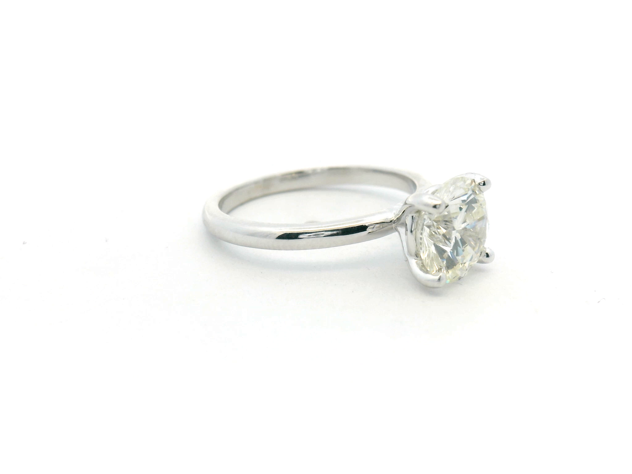 Round Diamond Solitaire Ring
