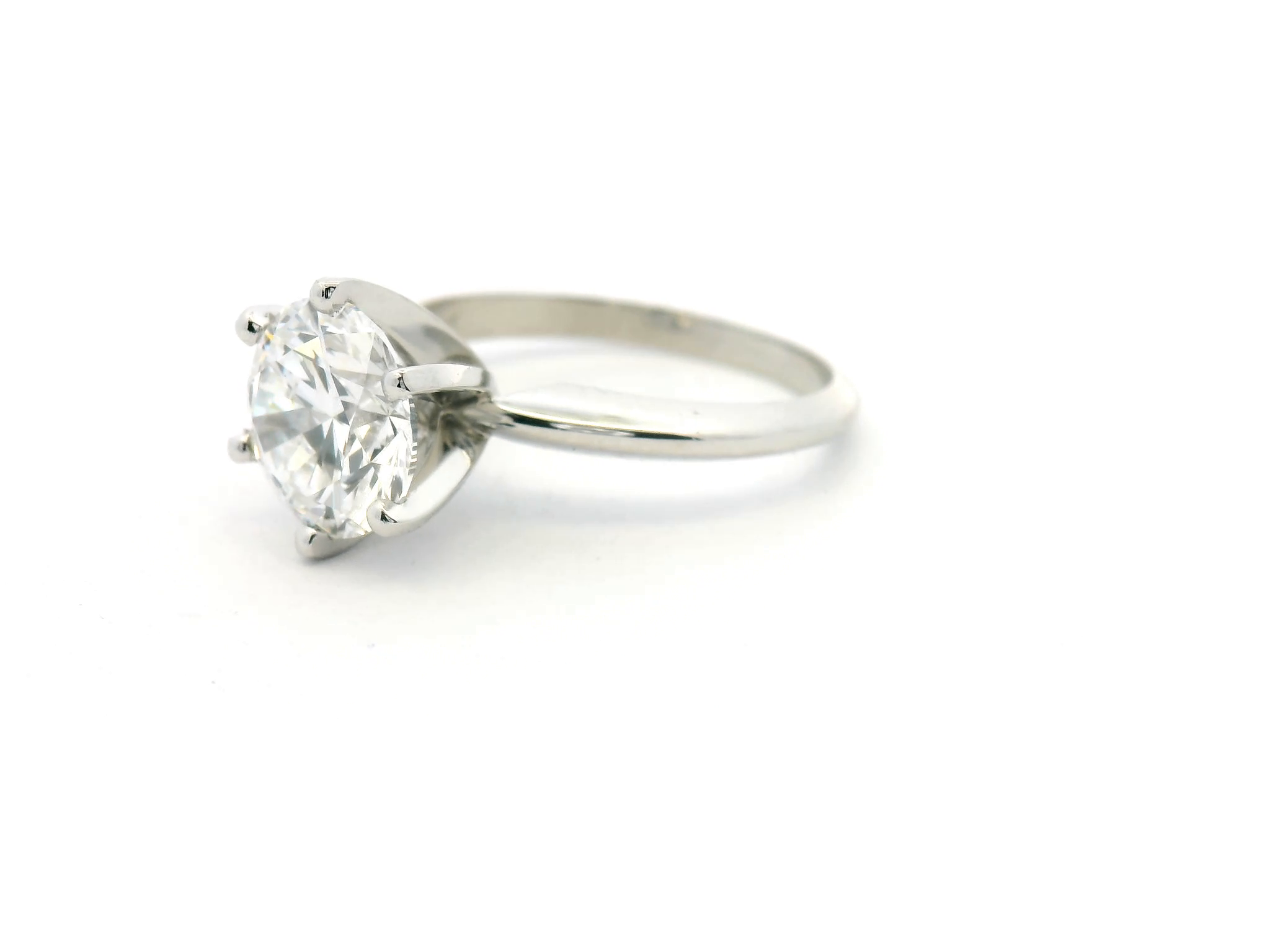 6-Prong Round Diamond Solitaire Ring