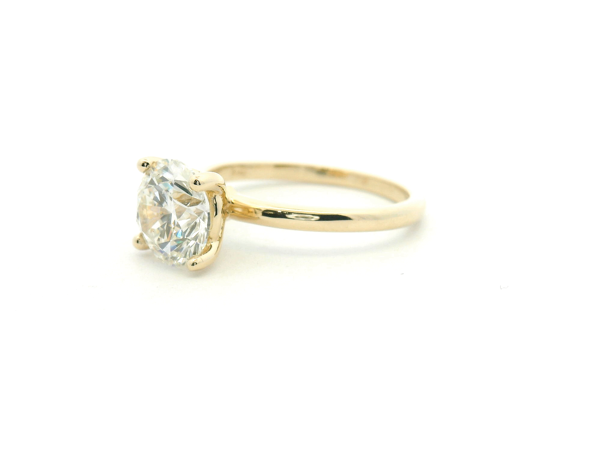 Round Diamond Solitaire Ring