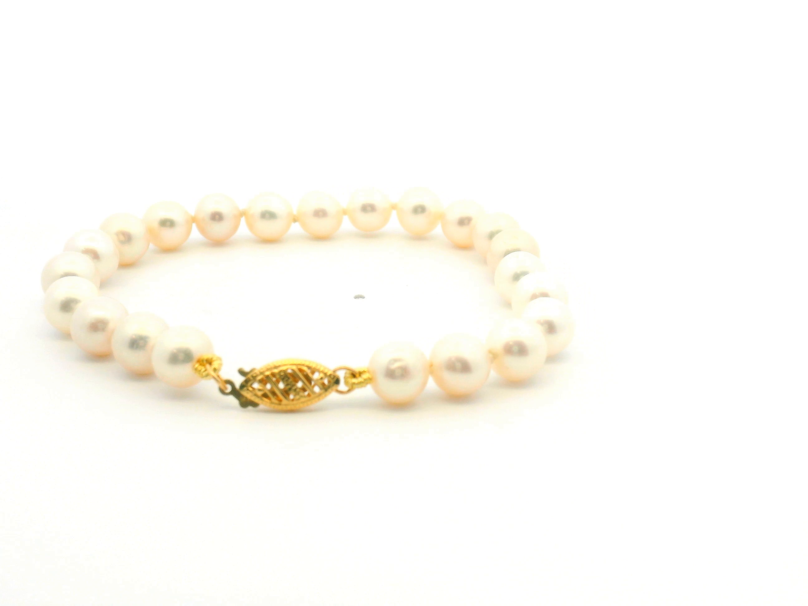 Pearl Bracelet