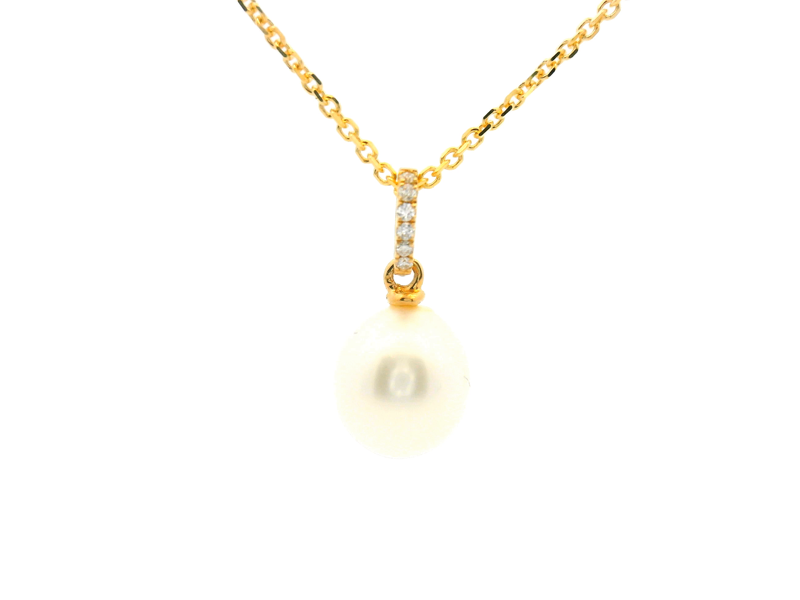 Diamond and Pearl Pendant Necklace