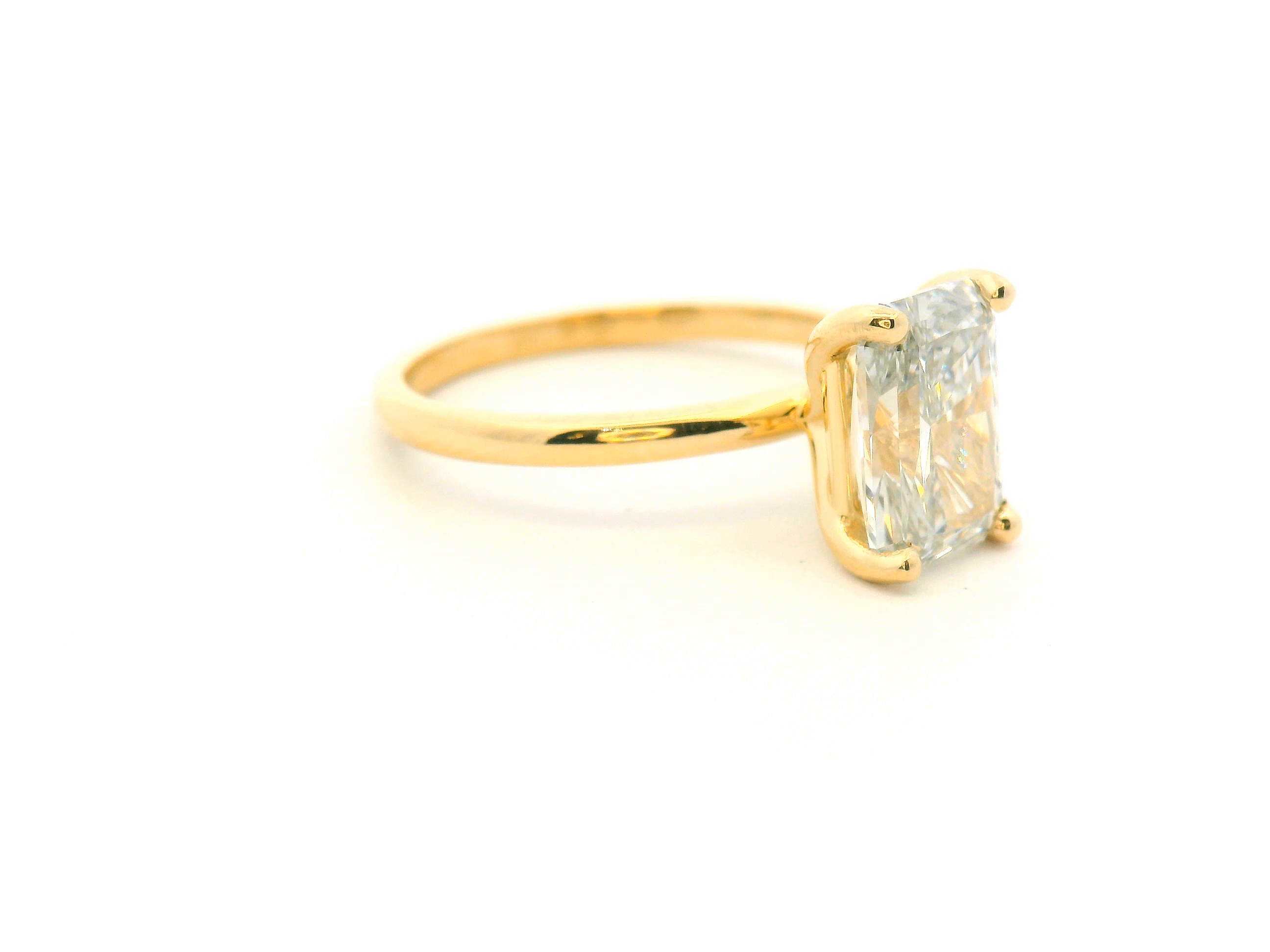 Radiant Cut Diamond Solitaire Engagement Ring