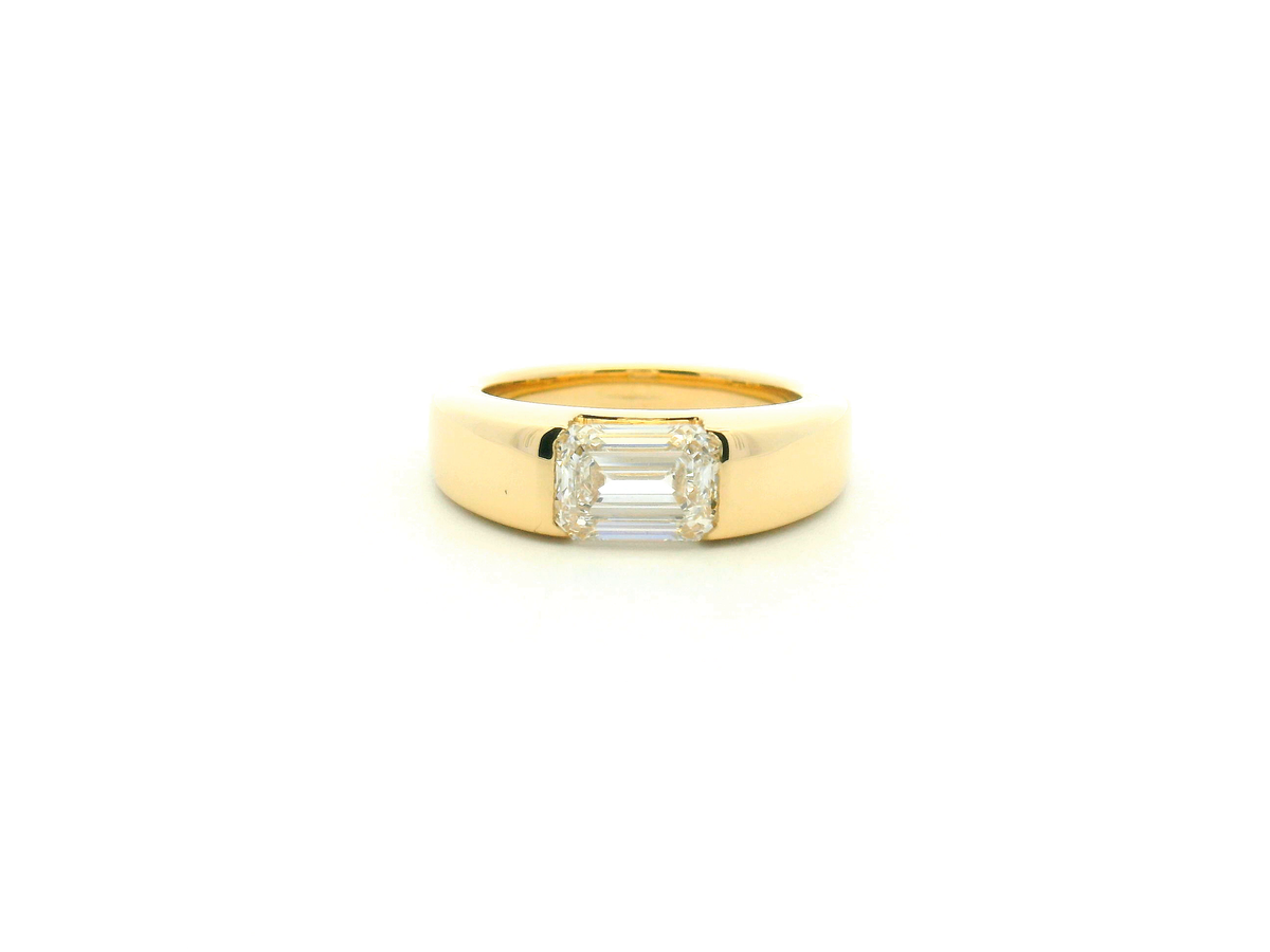 Emerald Cut Diamond Bezel Engagement Ring
